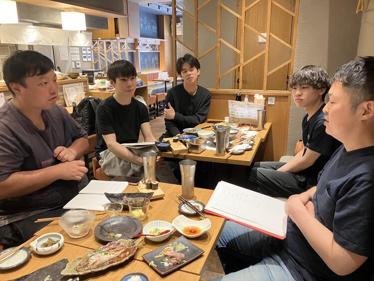 試作会。料理やメニューの意見交換です！