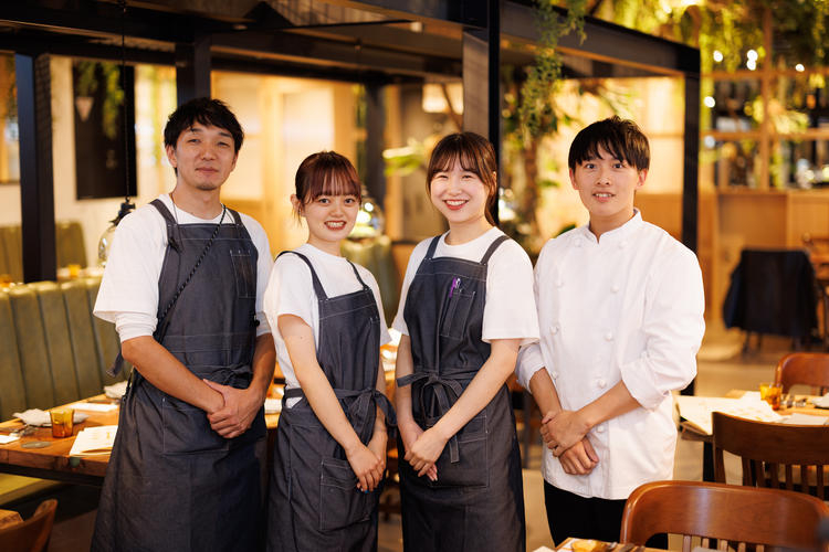 出店を続ける成長企業です◎