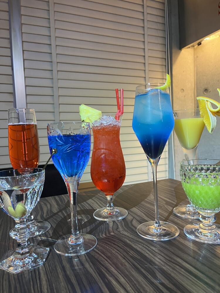 カクテルの技術学べます！