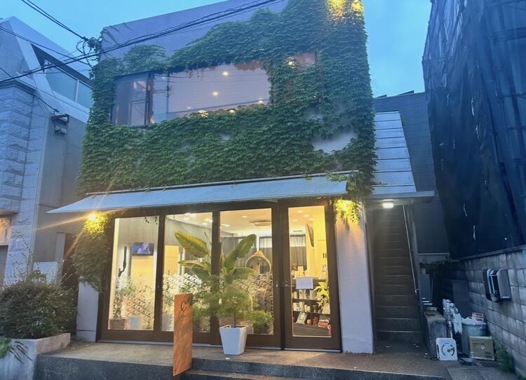 隠れ家のようなオシャレバー◎