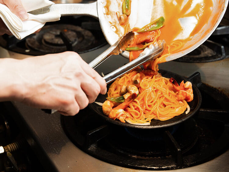 パスタは全て生パスタを使用しています！