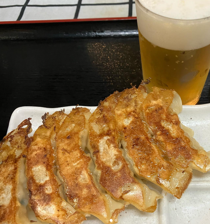 ピアス・髪型自由◎