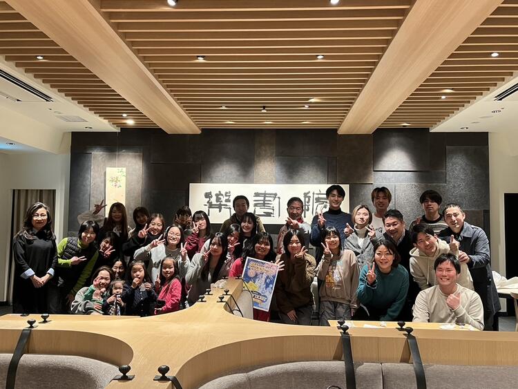 幅広い年齢のスタッフが活躍中