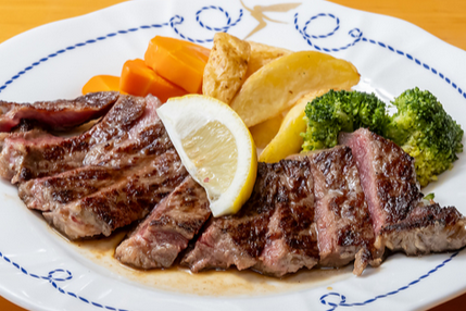 連日大勢のお客様で賑わう洋食の名店