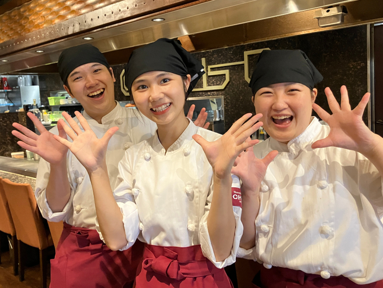 役職・年齢関係なし！温かなチームワーク。