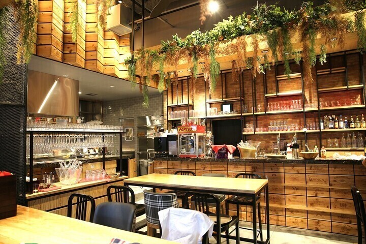 落ち着いた店内♪