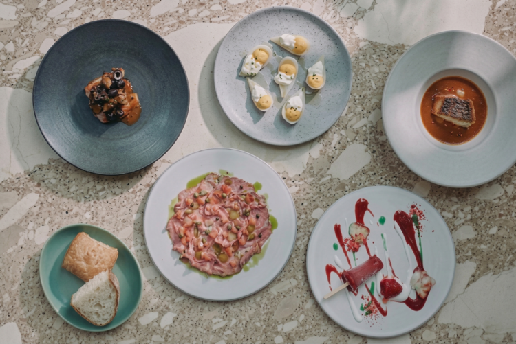 一緒にお店を盛り上げてくれる方募集！