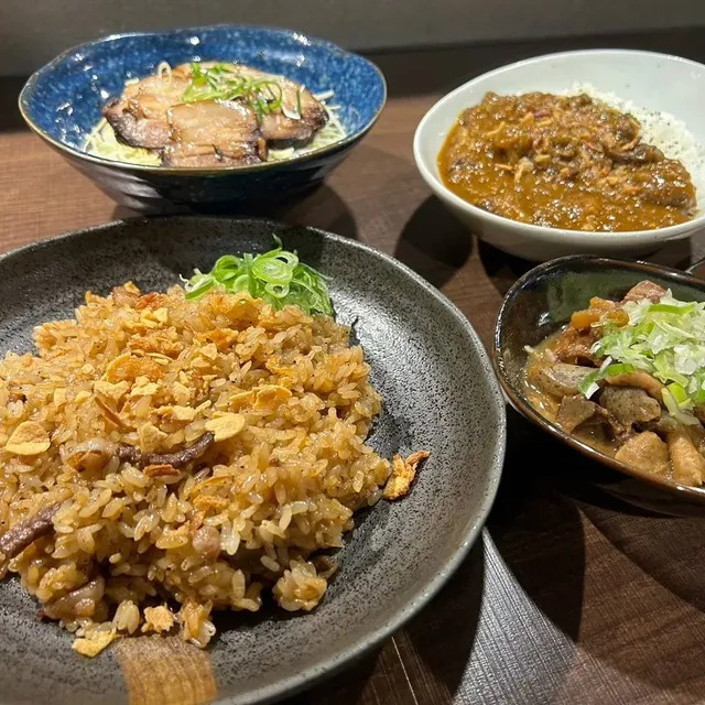 ご飯もの、一品料理なども豊富