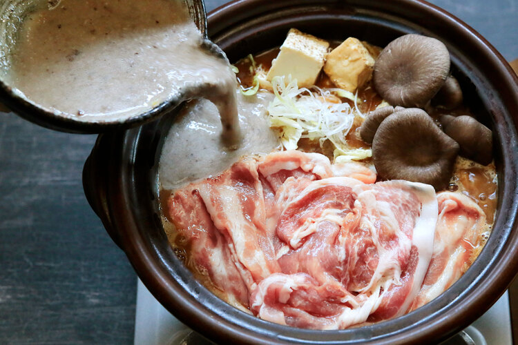 これからの寒い季節にピッタリ◎お鍋料理