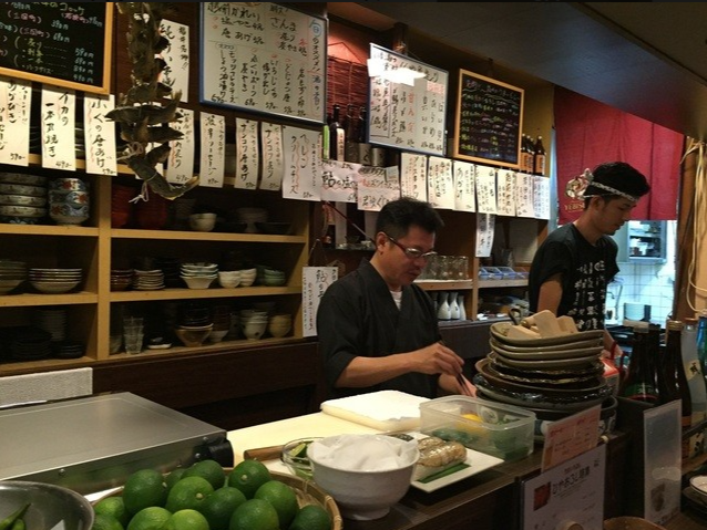 お客様との距離が近いのも魅力のひとつ