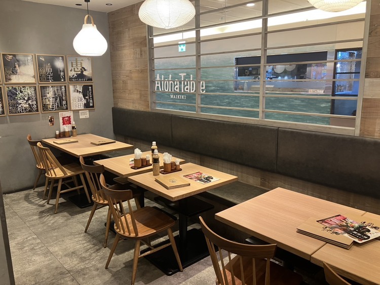 お店の内観です♪