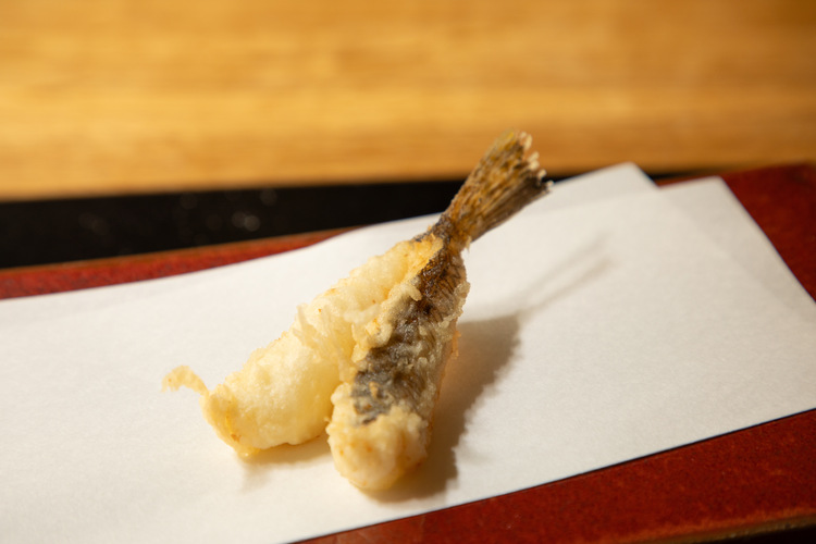 素材から衣の付け方まで、こだわりが凝縮。
