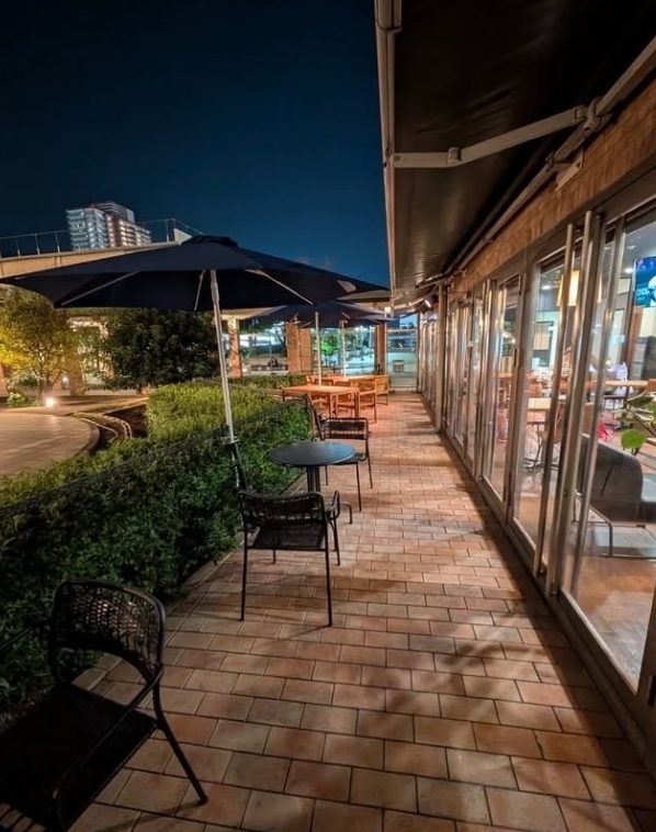 テラス席もあります！