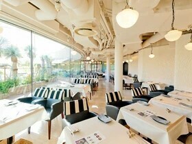 華やかなパーティなど 特別なシーンにも