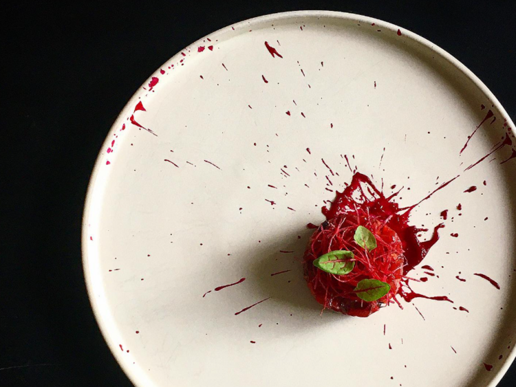 記念日利用に◎コース料理もございます。