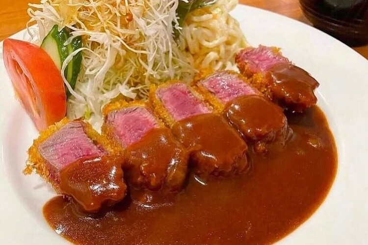 牛ヘレ肉を使用した柔らか〜いビフカツ