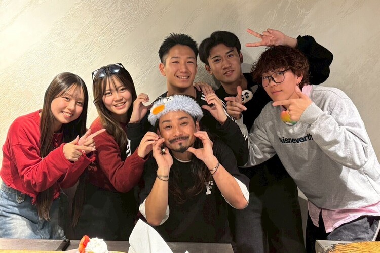 大将を慕う若いアルバイトさんが大勢活躍中