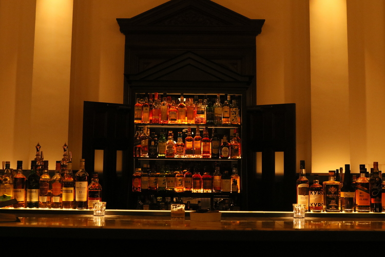 三菱一号館美術館施工当時を再現した店内