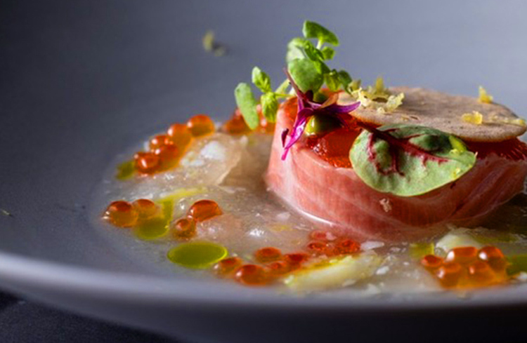 芸術のような逸品をお楽しみいただけます