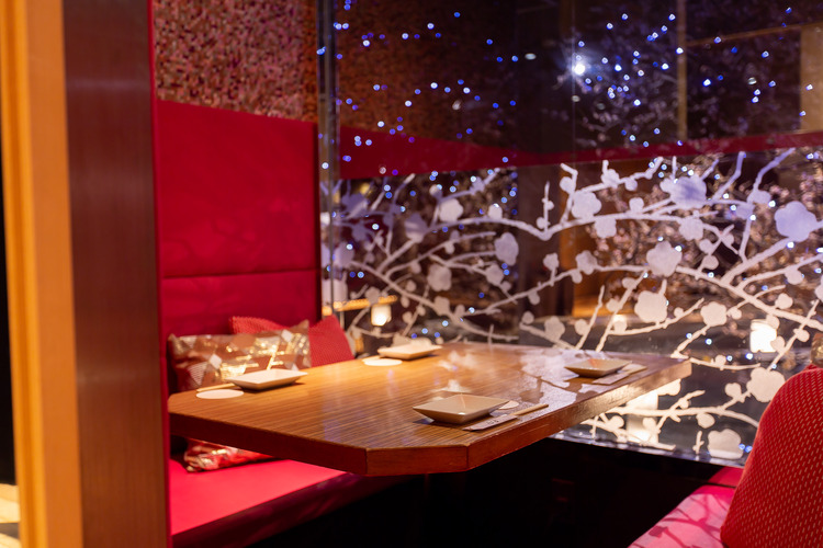 「入ると癒される不思議なお家」がテーマ