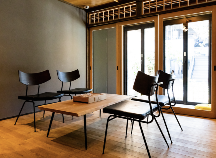 ひと息つけるラウンジ