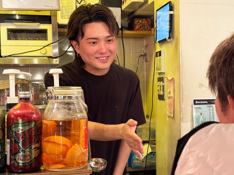 bar yellowの詳細画像1