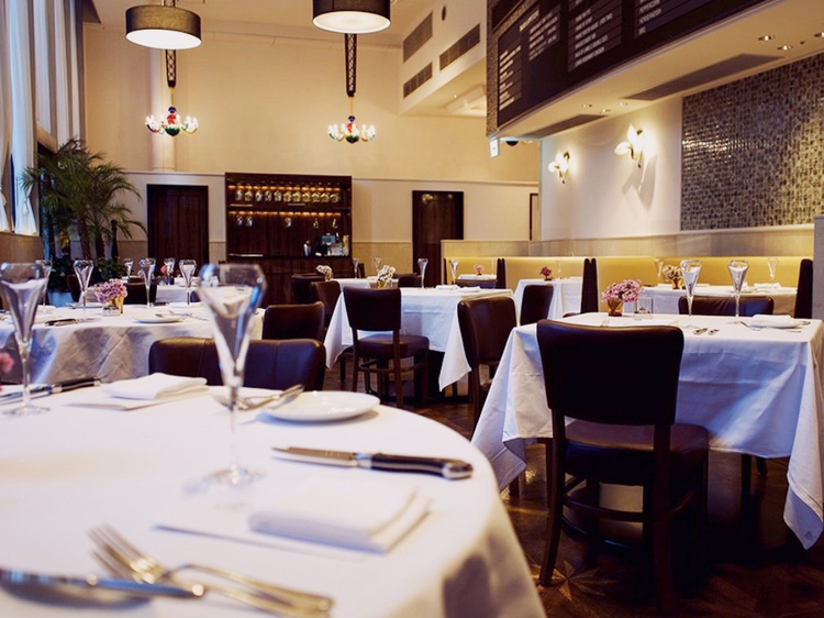 立地柄もあり、インターナショナルな環境