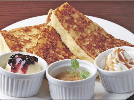 名物はこだわりのフレンチトースト