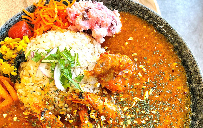 ”出汁×スパイス”ここでしか味わえない。