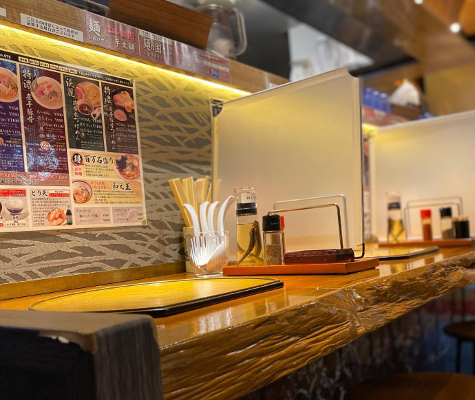 金沢濃厚煮干豚骨 伊乃心の詳細画像3