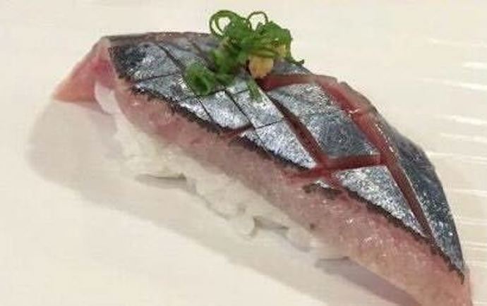 鮮度に徹底的に拘った旬のネタをご提供