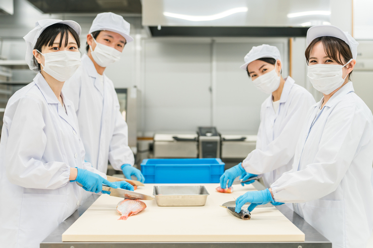 魚を捌ける方大募集！