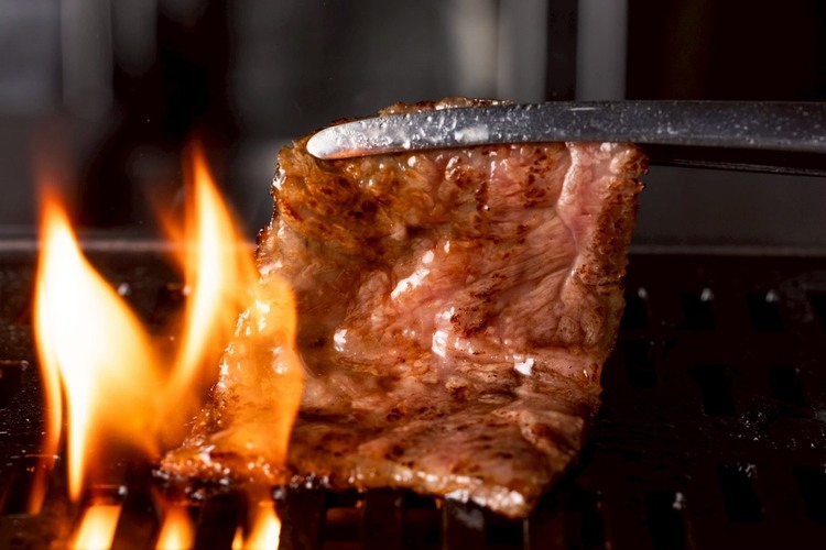 1日3回転、来客数60組が目標です