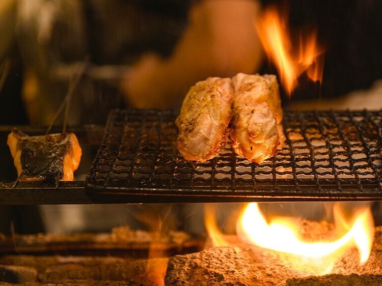 その日の旬な食材で作る逸品料理も大好評！
