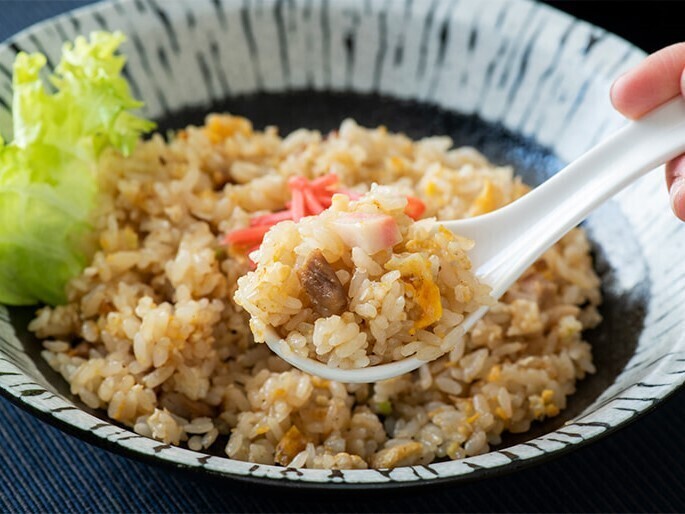 創業以来不動の人気「しっとりチャーハン」