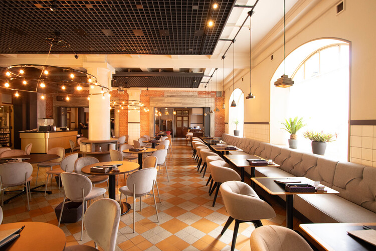 大人の社交空間を演出◎