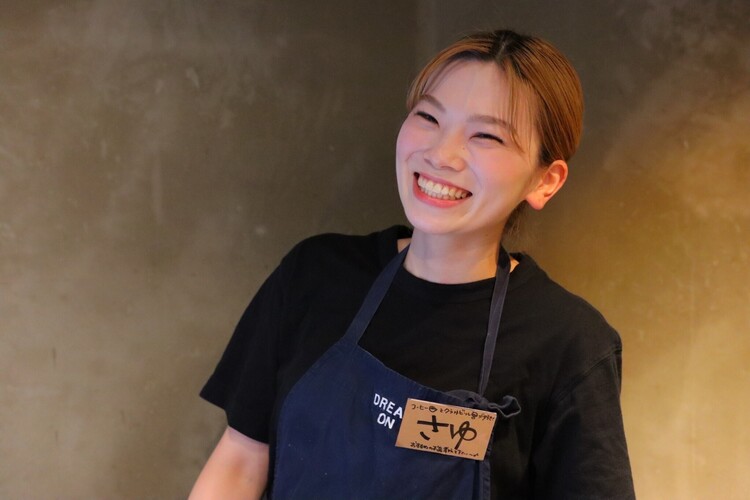 甘い香りに包まれて、笑顔で働けるお店です