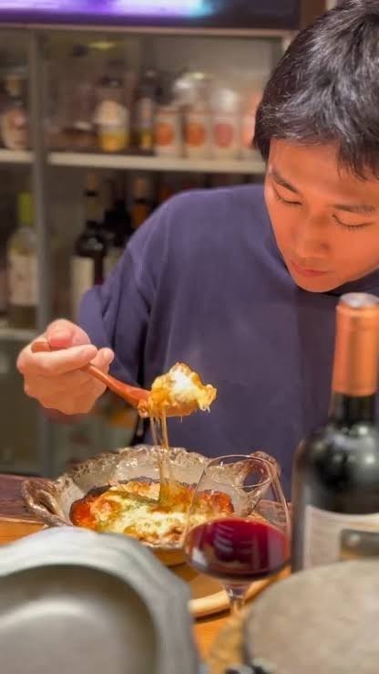 毎月ワイン勉強会も実施中