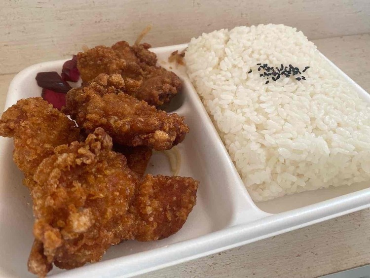 元祖からあげ本舗マルフク 婦中店の詳細画像5