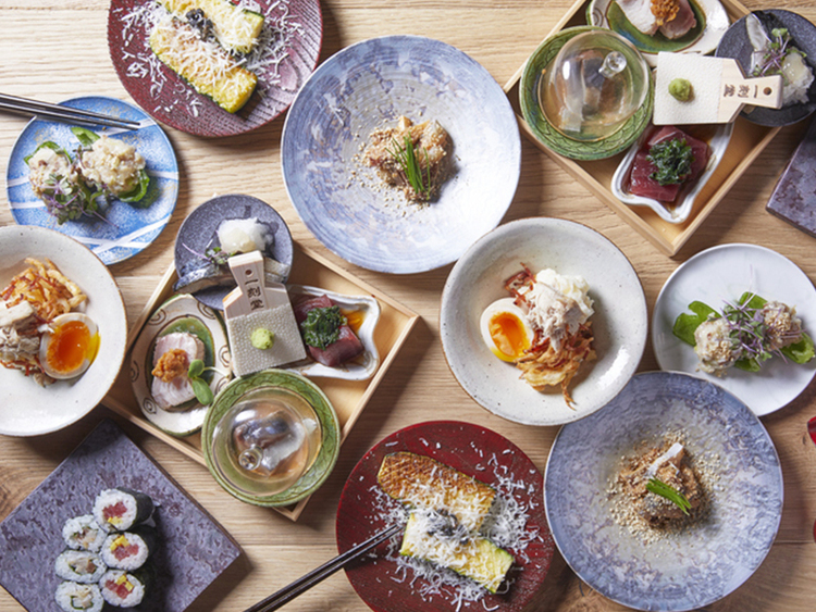 お魚を使った創作料理が自慢のビストロ