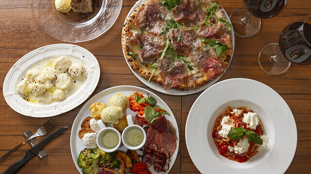 ランチでも20種類以上のメニューをご用意