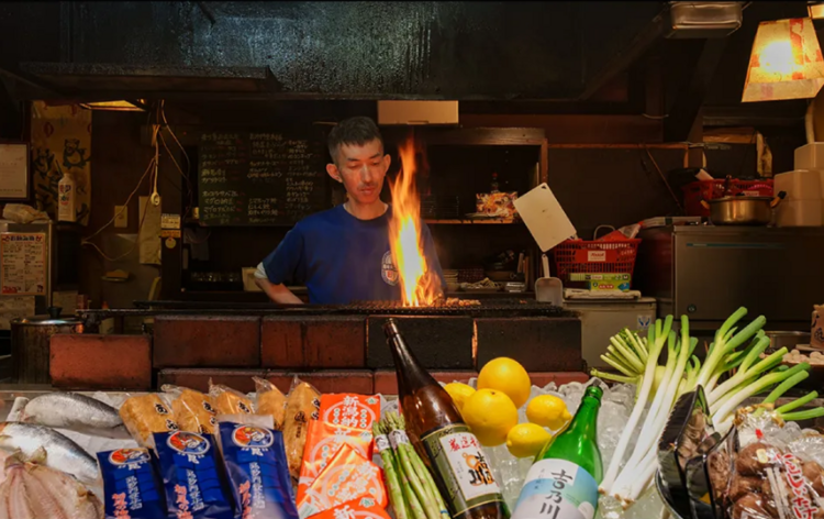 炉端焼きを極める！未経験からプロの料理人