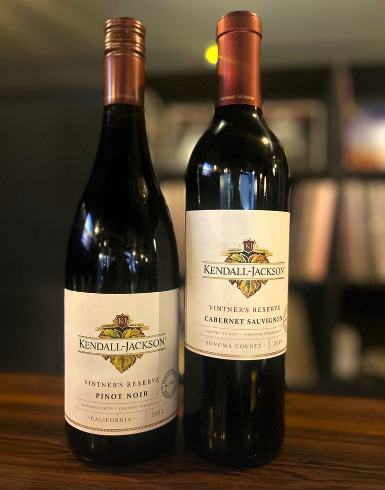 ナチュールワインを多く取り揃えております