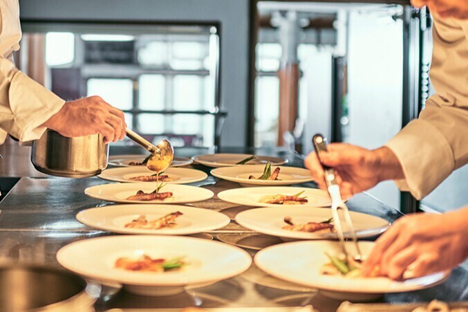 こだわりの料理でおもてなし