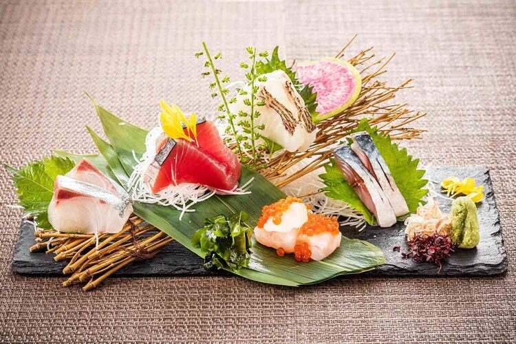淡路島のこだわりの食材を使っています。