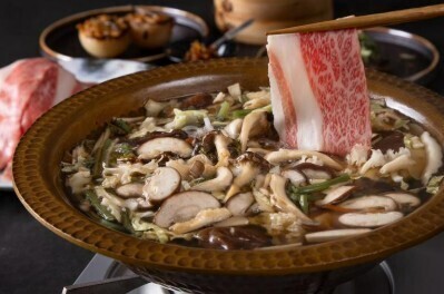 四季折々の厳選素材で仕上げる和牛料理