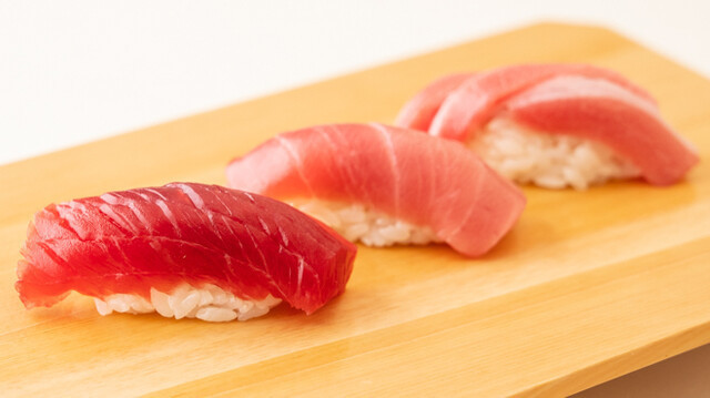 こだわりの鮪はお店の一押し。