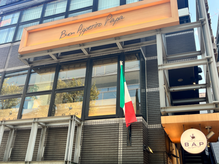 駅から近く、分かりやすい場所に◎