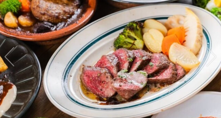 肉で勝負。この火入れにこだわっています。