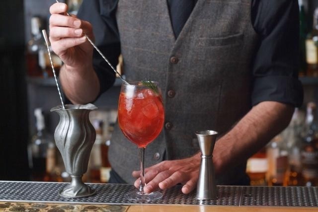 店舗経営からメニュー開発まで学べる◎